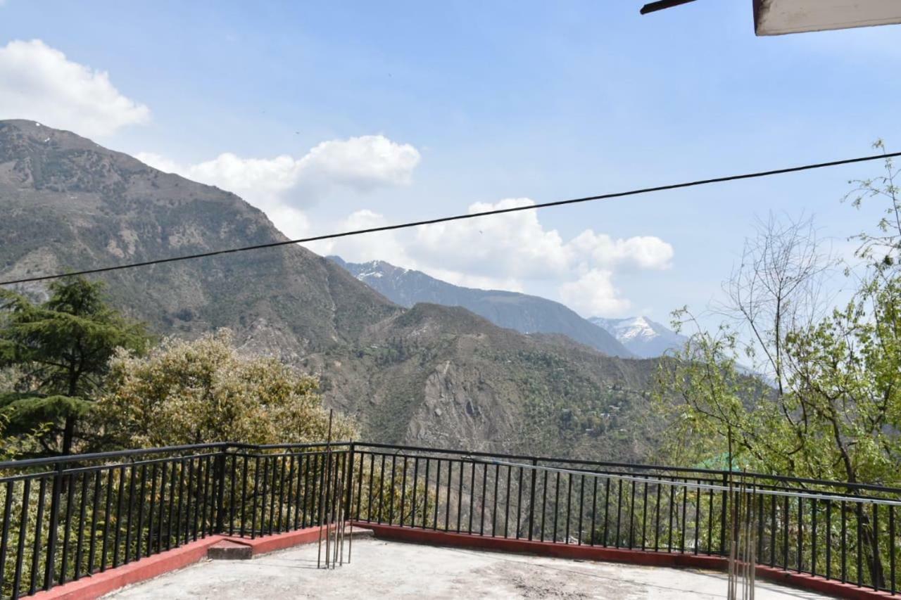 Misty Woods Hotel Dharamshala Eksteriør billede